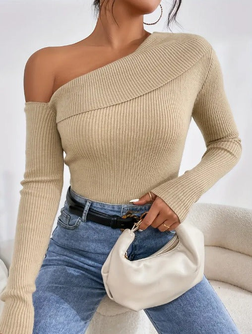 Cold Shoulder Asymmetrical Knitted Top